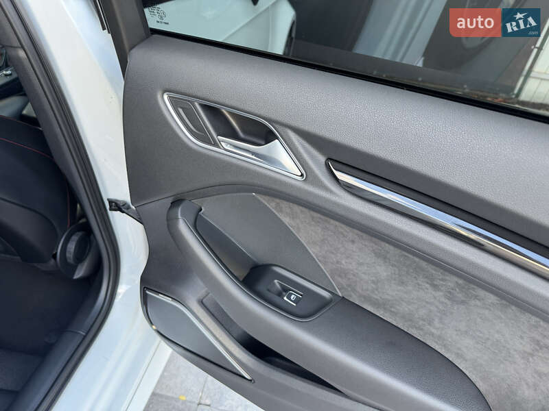 Audi RS3 Sportback 2016