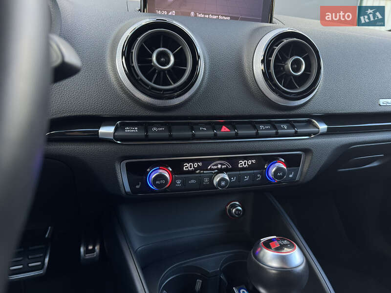 Audi RS3 Sportback 2016