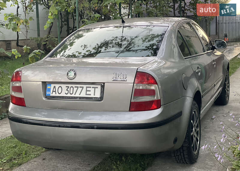 Skoda Superb 2008