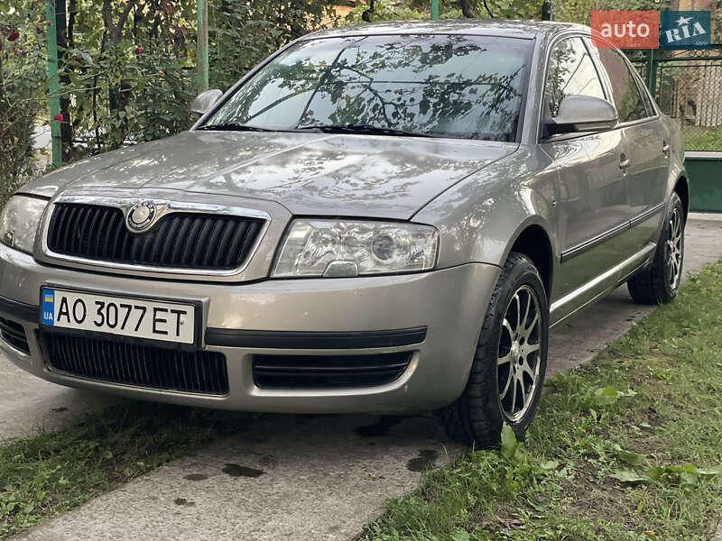 Skoda Superb 2008