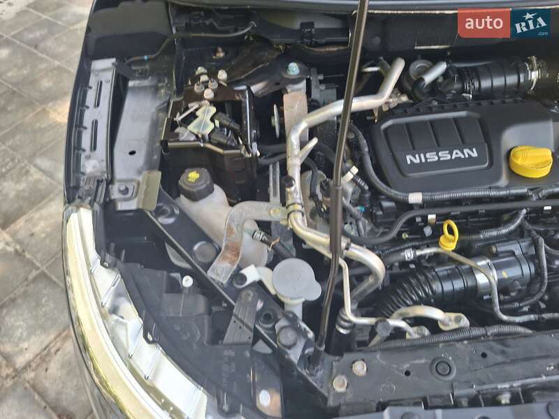 Nissan-79