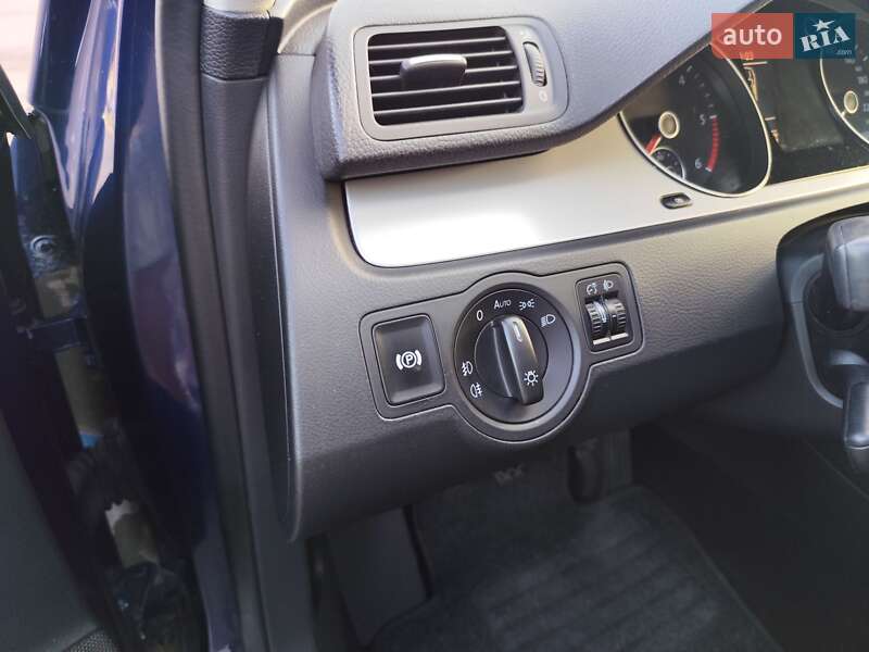 Volkswagen Passat 2009