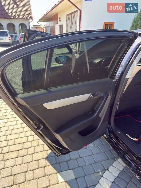 Volkswagen Passat 2012