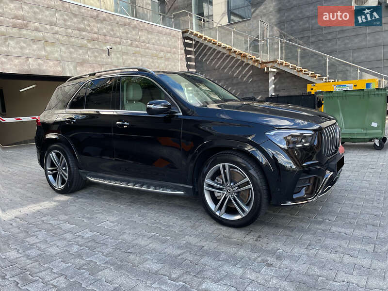 Mercedes-Benz GLE-Class 2021