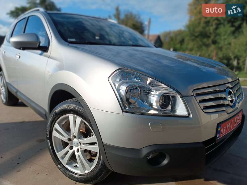 Nissan Qashqai+2 2009
