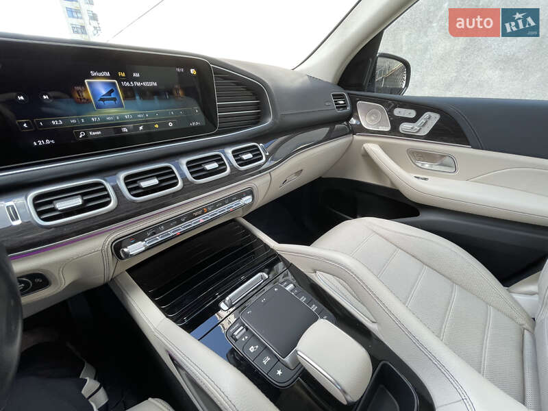 Mercedes-Benz GLE-Class 2021