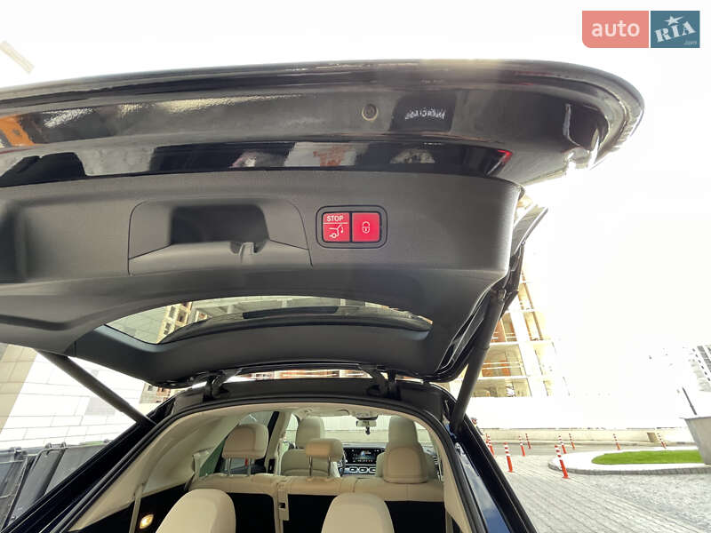 Mercedes-Benz GLE-Class 2021