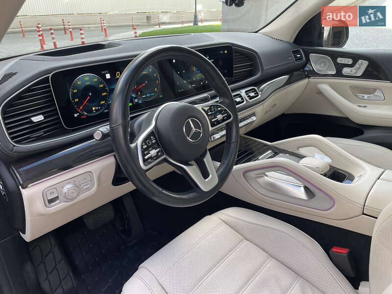 Mercedes-Benz GLE-Class 2021