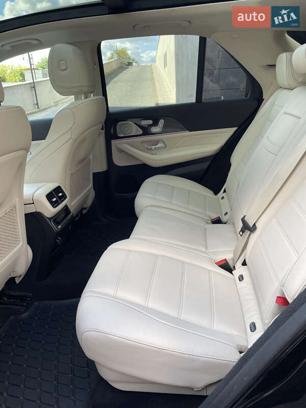 Mercedes-Benz GLE-Class 2021