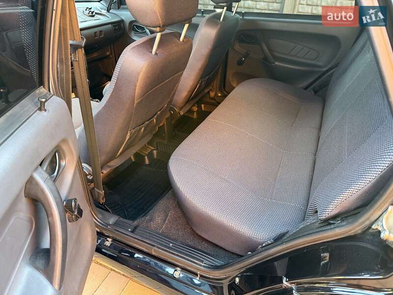 ВАЗ / Lada 2115 Samara 2012