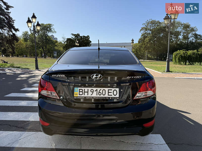 Hyundai-0