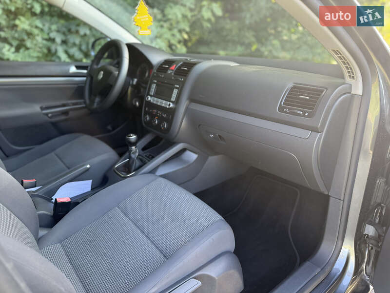 Volkswagen Golf 2008