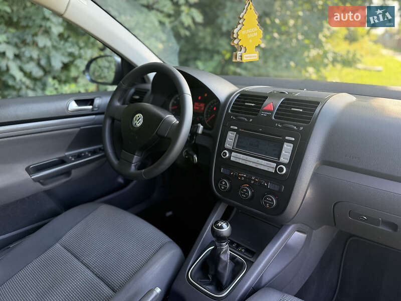 Volkswagen Golf 2008