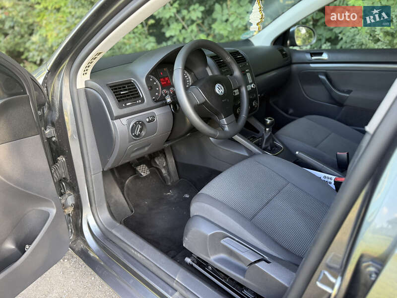 Volkswagen Golf 2008