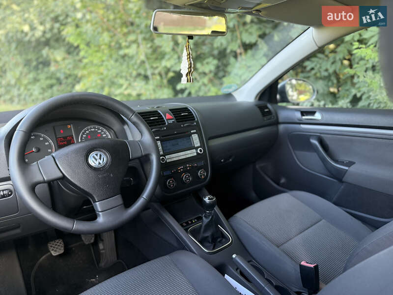 Volkswagen Golf 2008