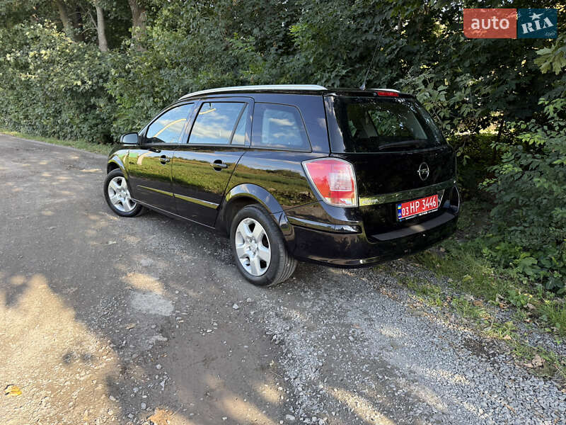 Opel Astra 2007