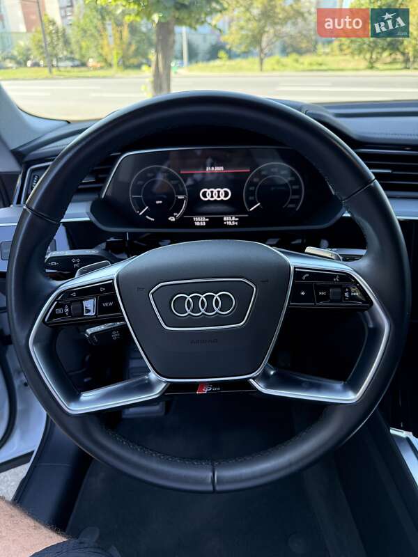 Audi-38