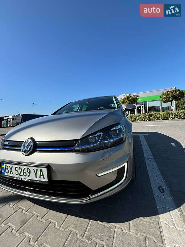 Volkswagen e-Golf 2017