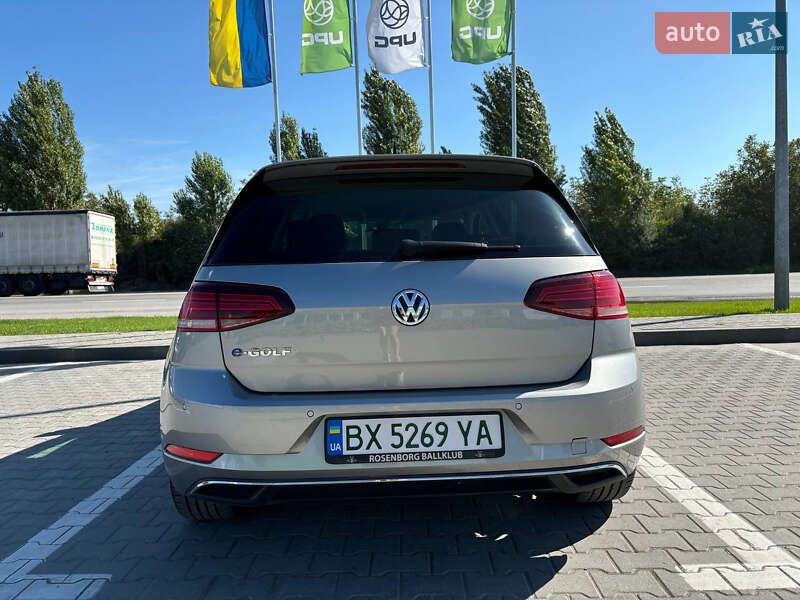 Volkswagen e-Golf 2017