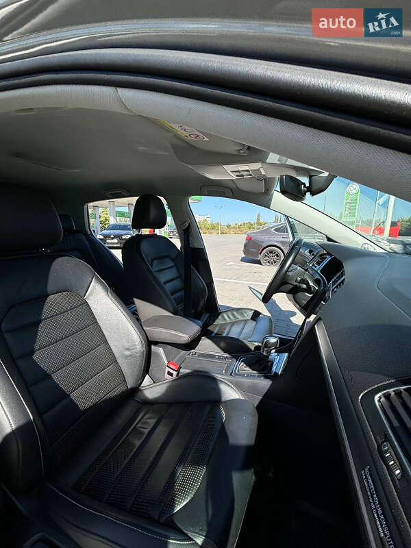 Volkswagen e-Golf 2017