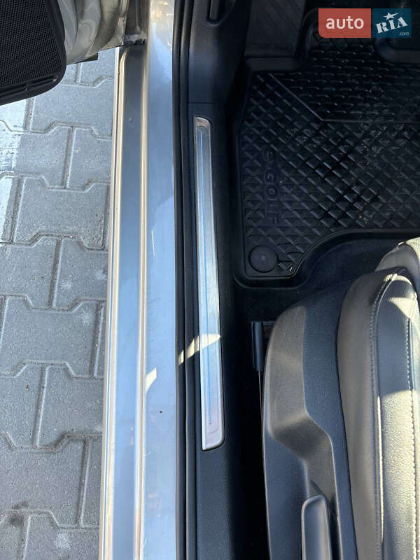 Volkswagen e-Golf 2017