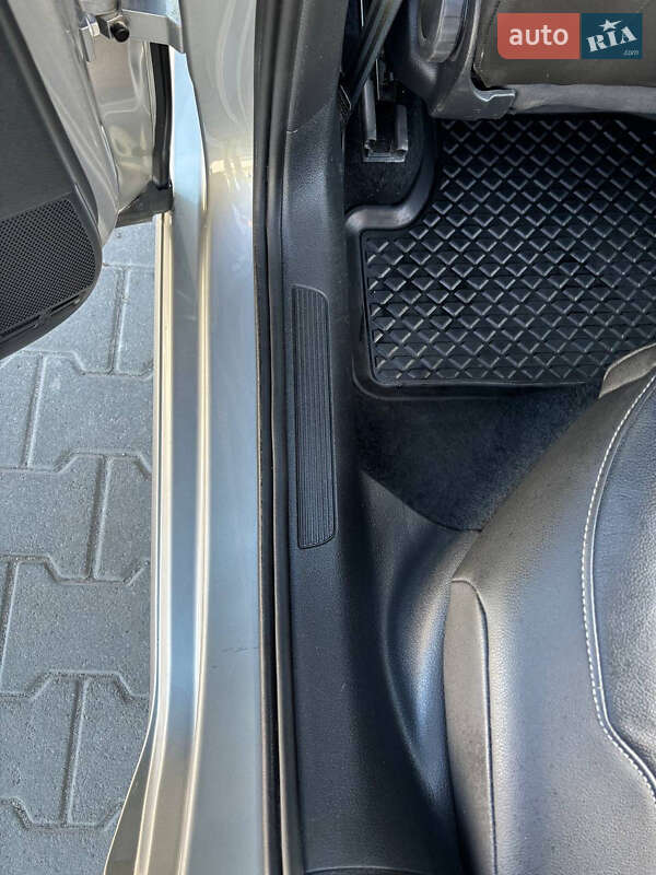 Volkswagen e-Golf 2017