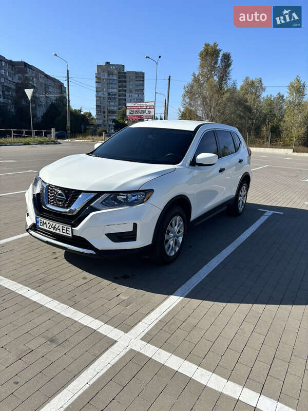 Nissan-4