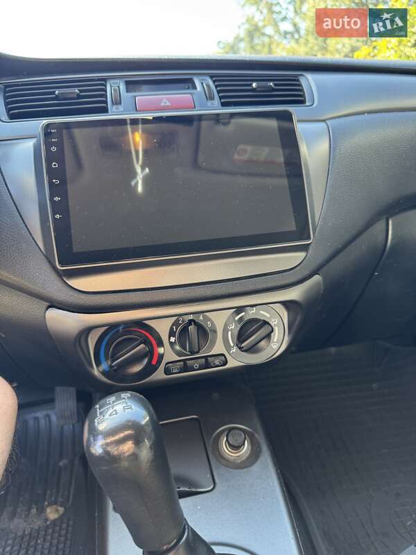 Mitsubishi Lancer 2007