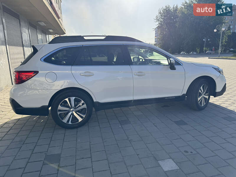 Subaru Outback 2019