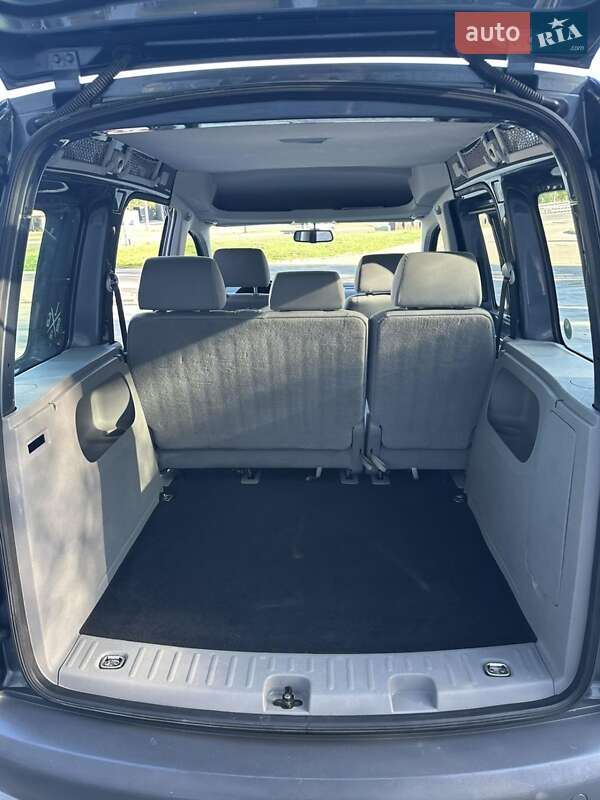 Volkswagen Caddy 2009