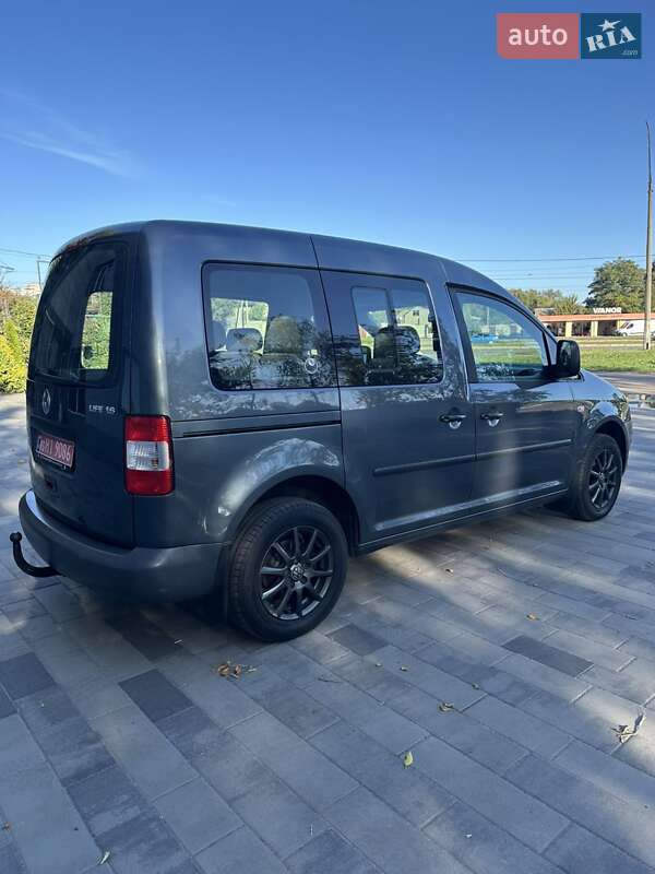 Volkswagen Caddy 2009