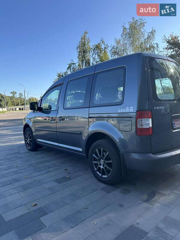 Volkswagen Caddy 2009