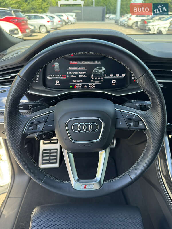 Audi SQ8 2021