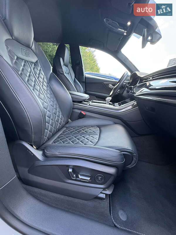 Audi SQ8 2021