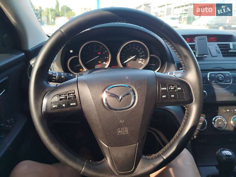 Mazda 6 2011