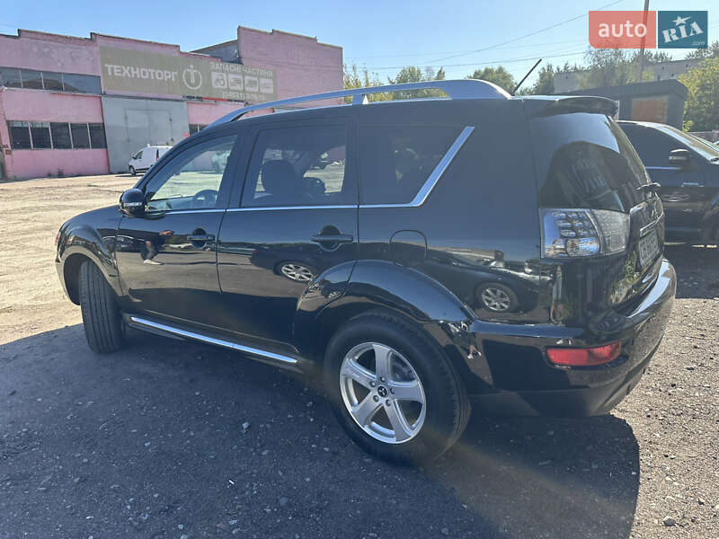 Mitsubishi Outlander 2009