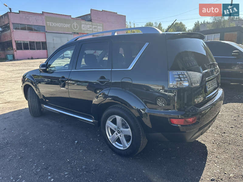 Mitsubishi Outlander 2009