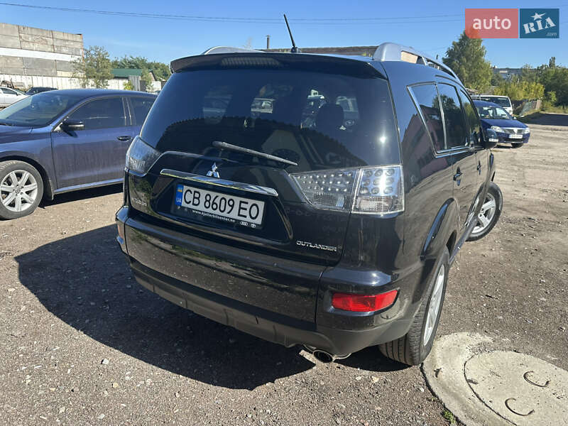 Mitsubishi Outlander 2009