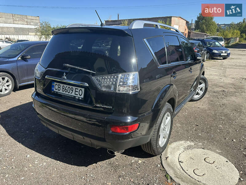 Mitsubishi Outlander 2009