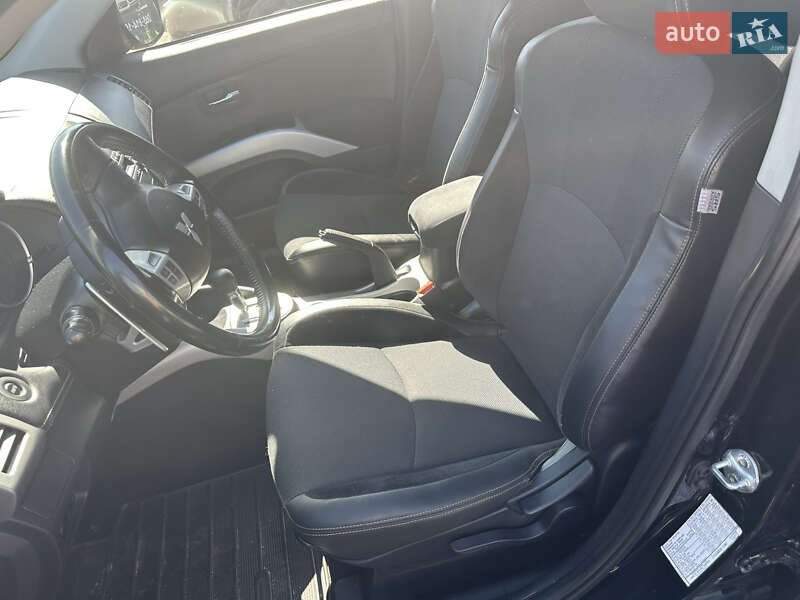 Mitsubishi Outlander 2009