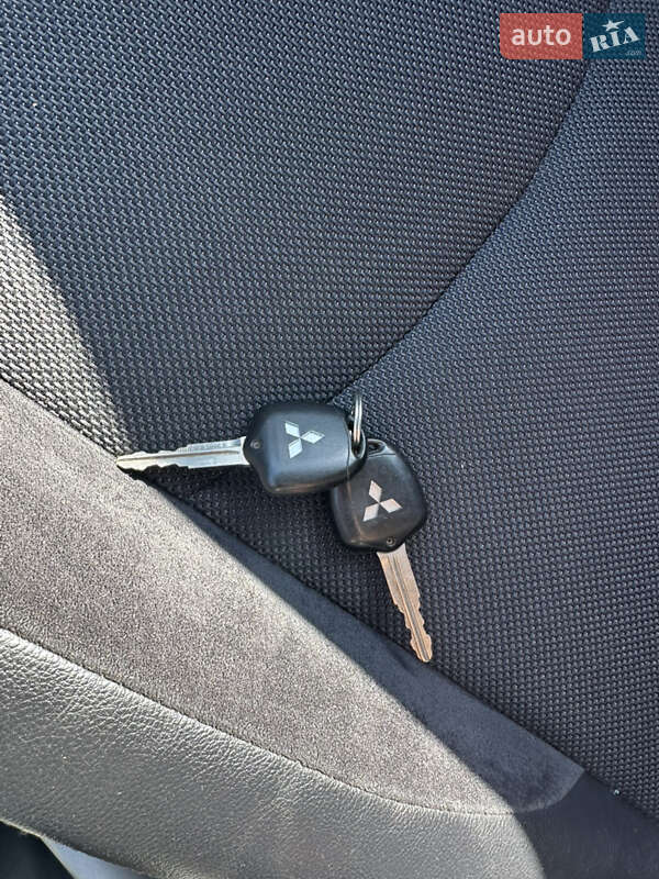 Mitsubishi Outlander 2009