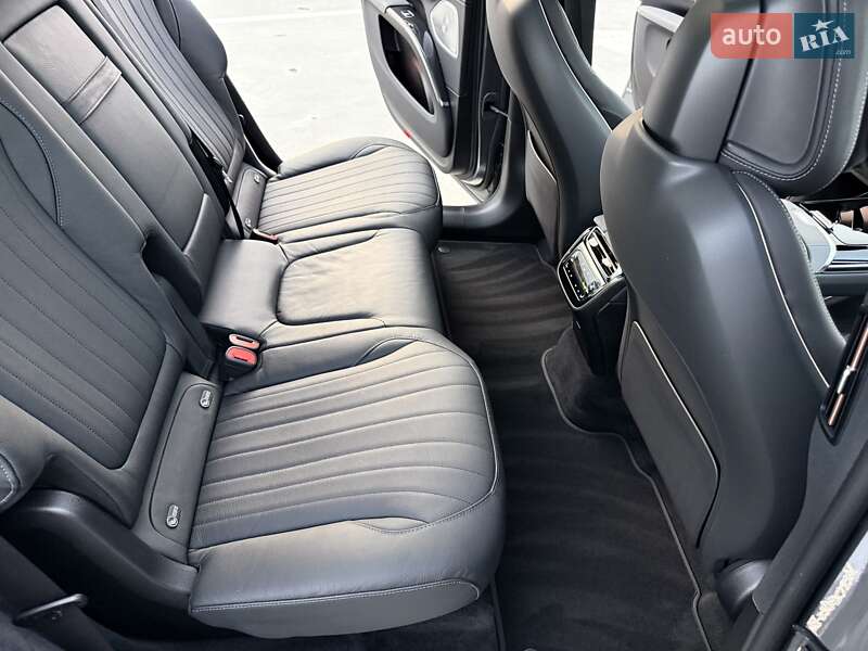 Mercedes-Benz EQS 2023