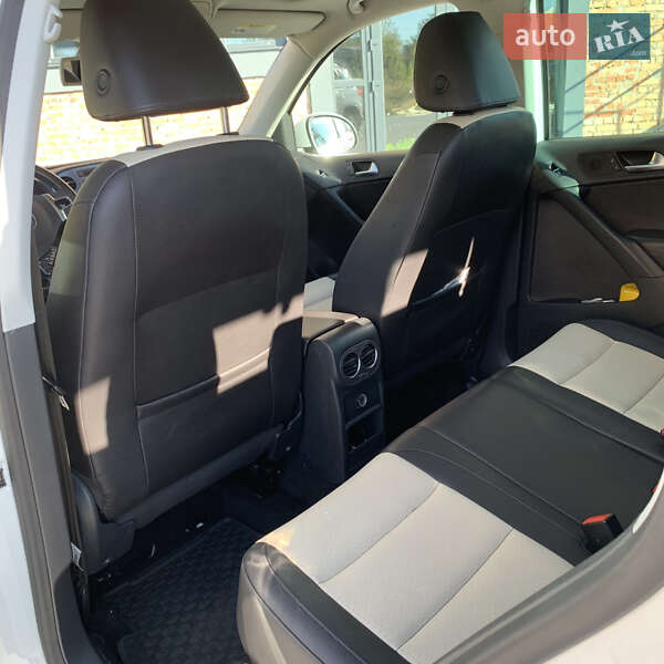 Volkswagen Tiguan 2016