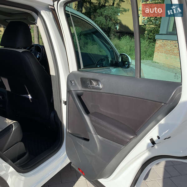 Volkswagen Tiguan 2016