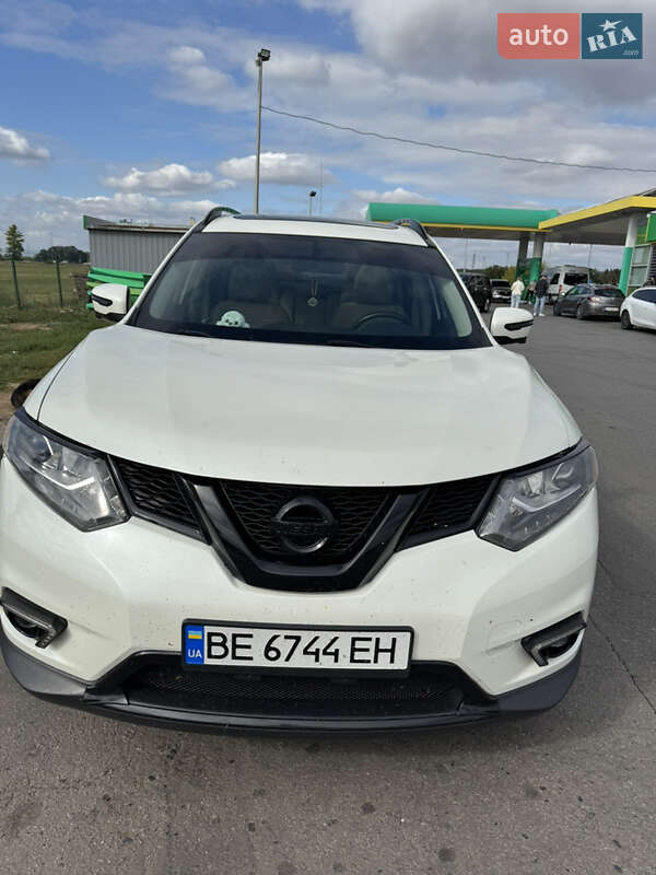 Nissan Rogue 2016