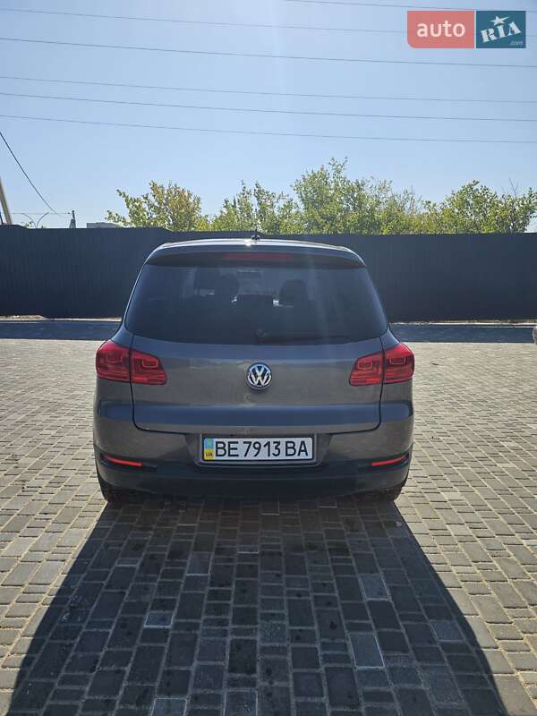 Volkswagen Tiguan 2011