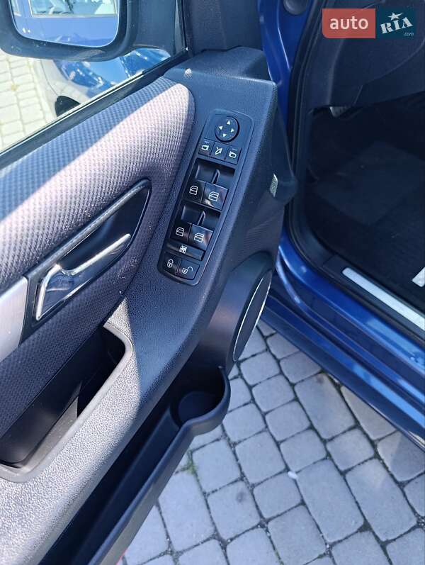 Mercedes-Benz B-Class 2010