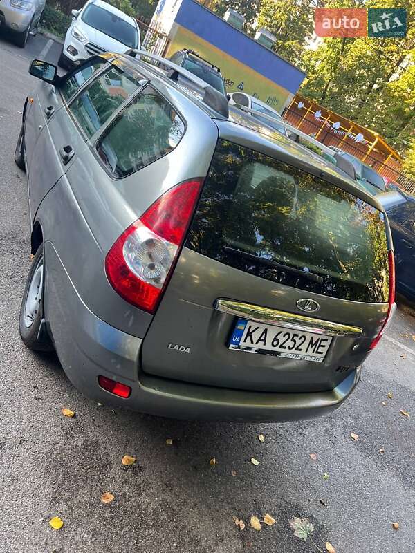 ВАЗ / Lada 2171 Priora 2010