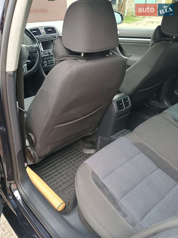 Volkswagen Golf 2011