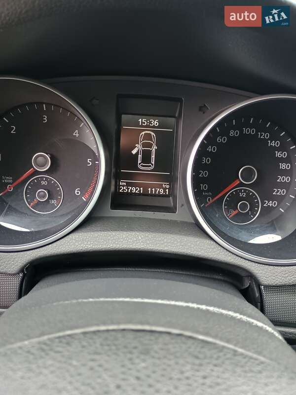 Volkswagen Golf 2011